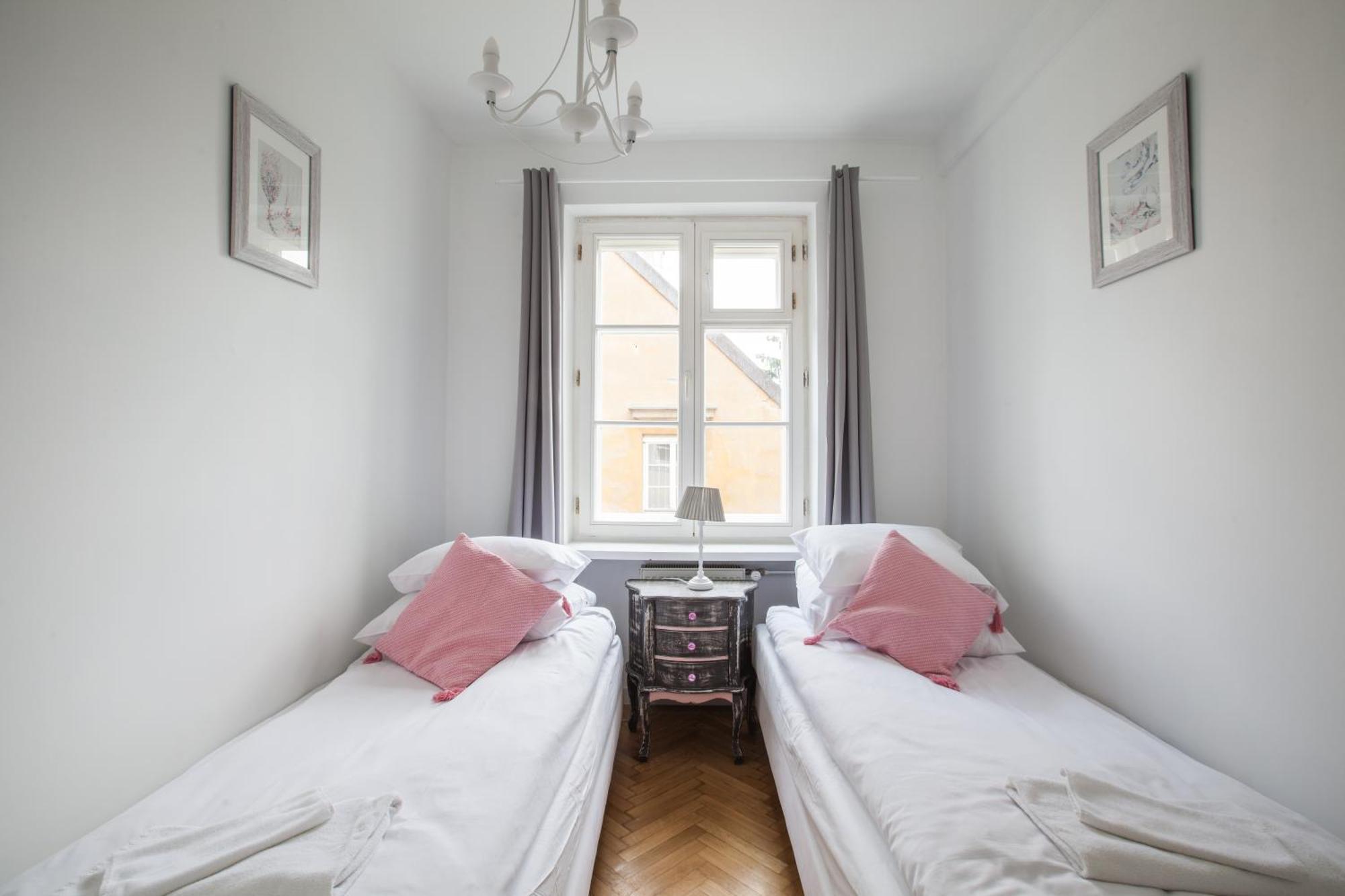 Ego Apartments Old Town II Warsaw Bilik gambar